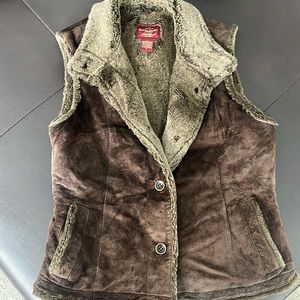 Eddie Bauer Faux fur vest